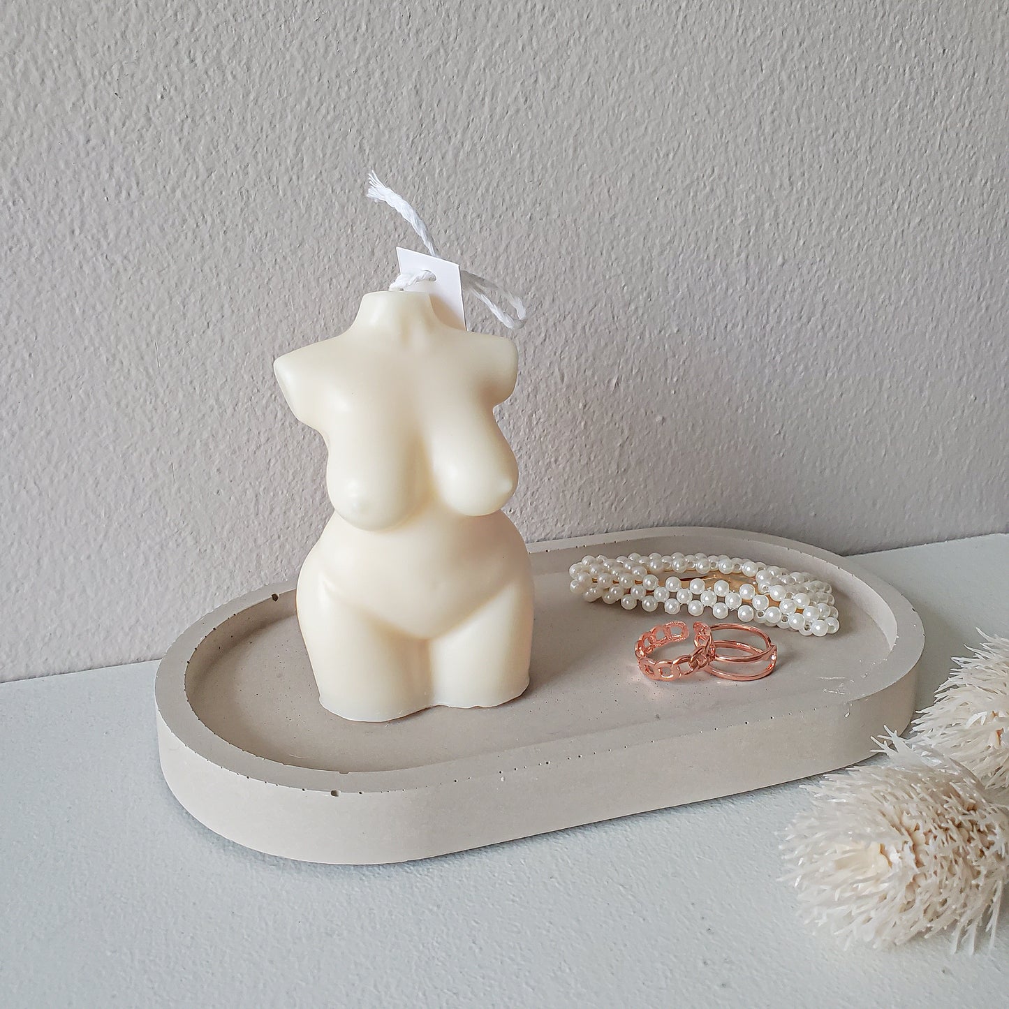 Curvy Body Candle